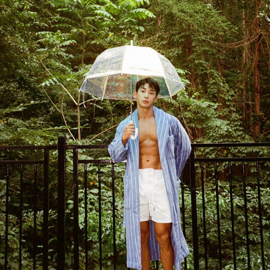 Recent activity shot of Wonho