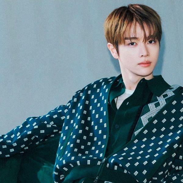 通過投票選出的成燦 (RIIZE)人氣頭像