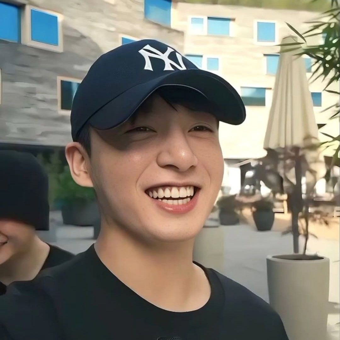 A moment captured by Jungkook (BTS)'s fan