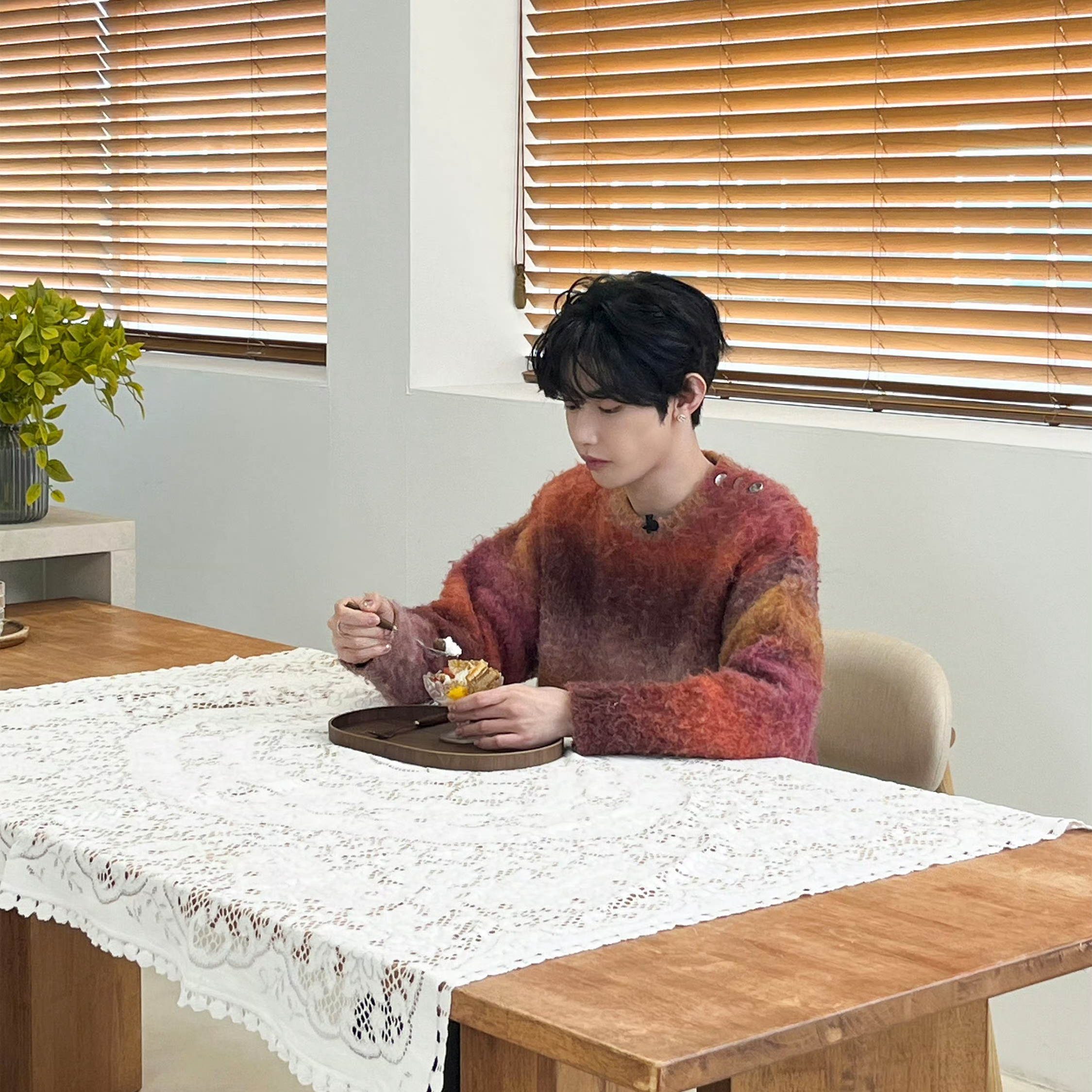 Recent activity shot of Zhang Hao