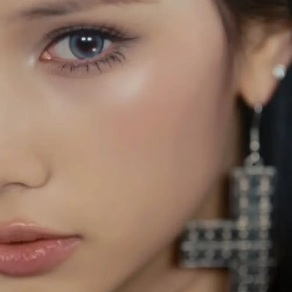 Latest photo of Huening Bahiyyih (Kep1er)