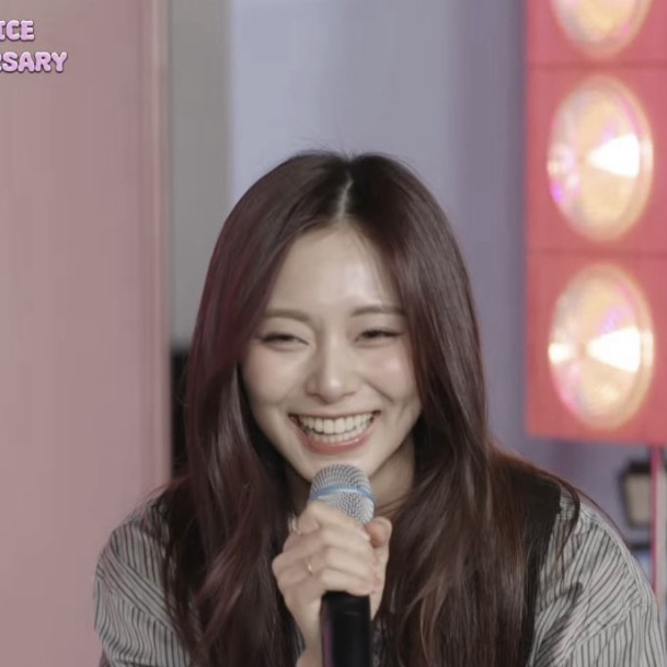 쯔위 (TWICE) 팬이 찍은 순간