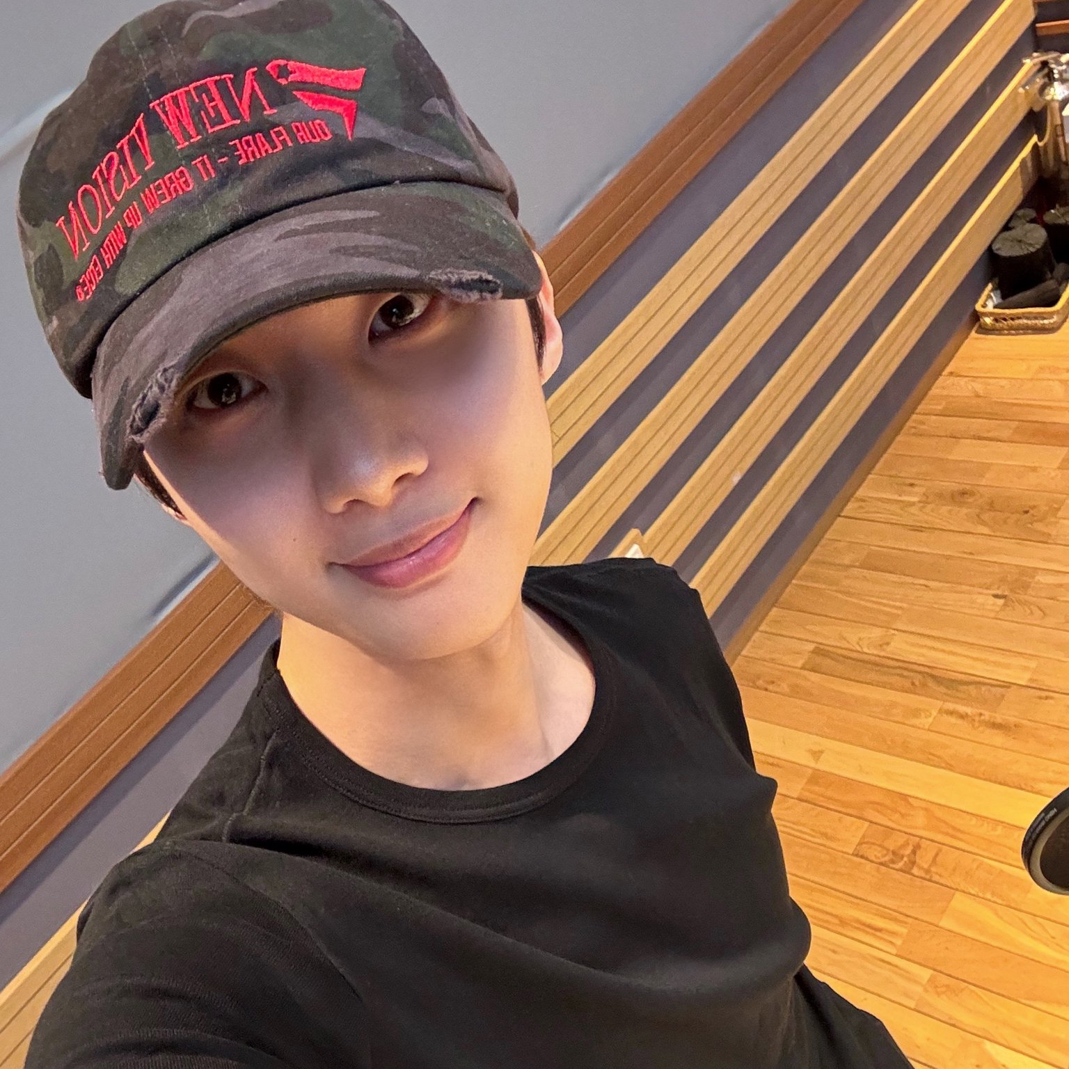 Latest photo of Hui (PENTAGON)
