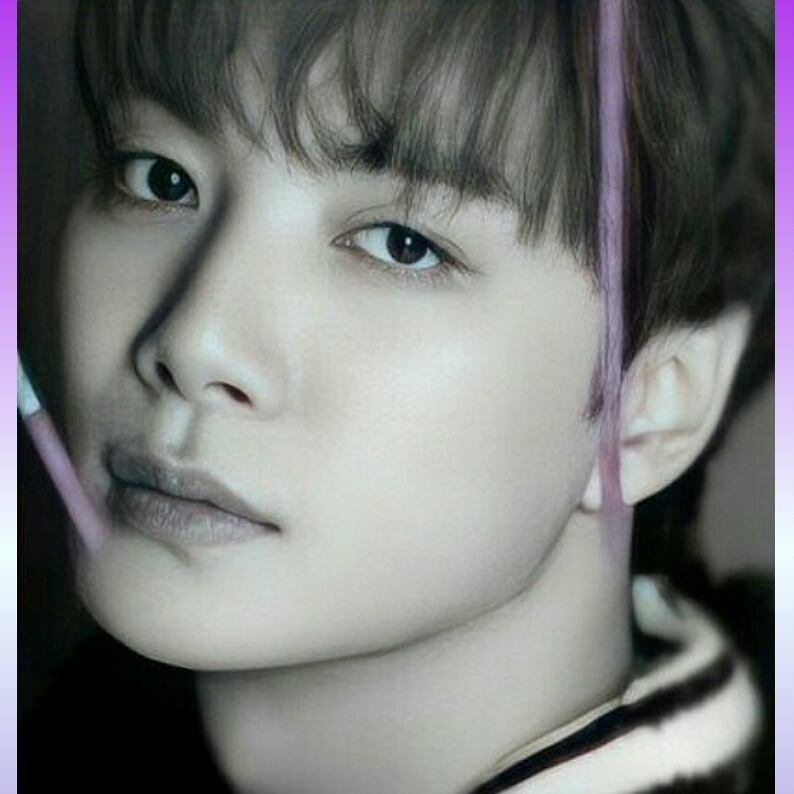 A moment captured by Kim Jonghyeon's fan