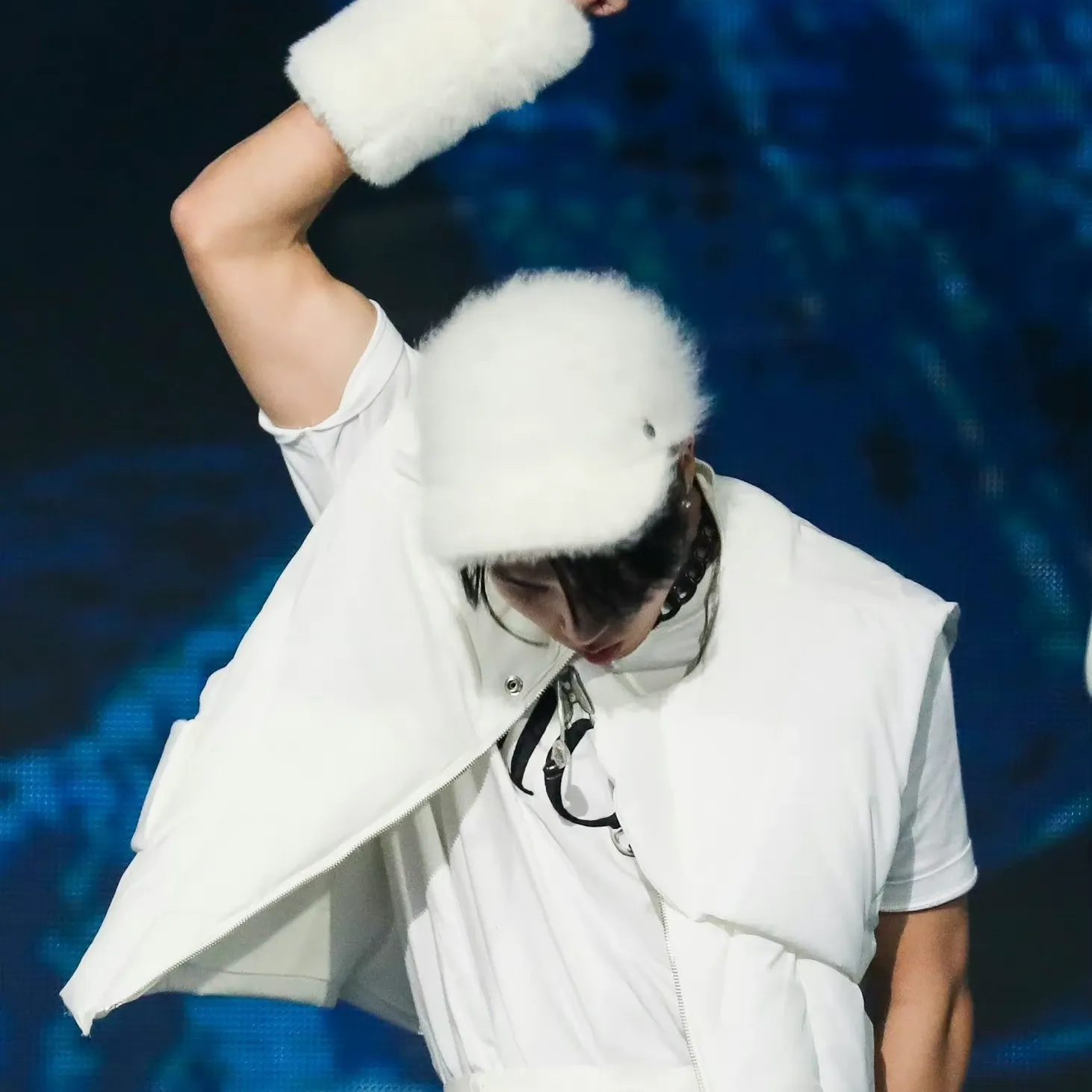 Behind-the-scenes cut of HAN (Stray Kids)