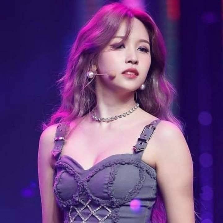 미나 (TWICE)의 최신 사진