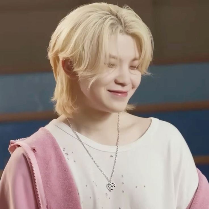 Latest photo of Woozi (SEVENTEEN)