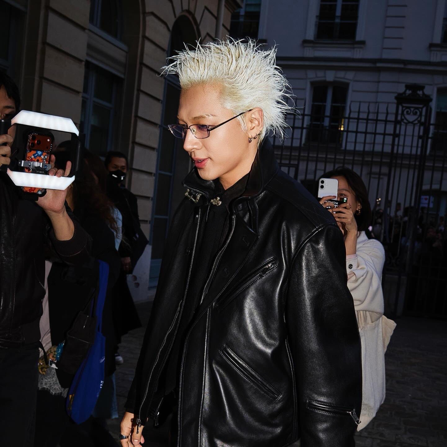 Recent activity shot of Taeyang (BIGBANG)