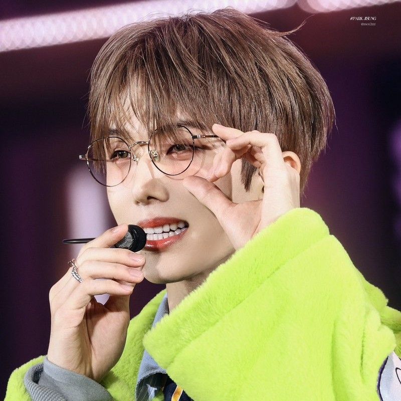 A moment captured by Jisung (NCT DREAM)'s fan