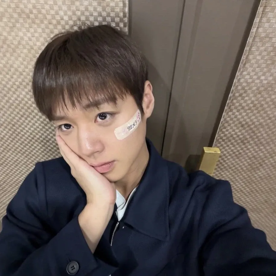 박지훈 최근 활동샷