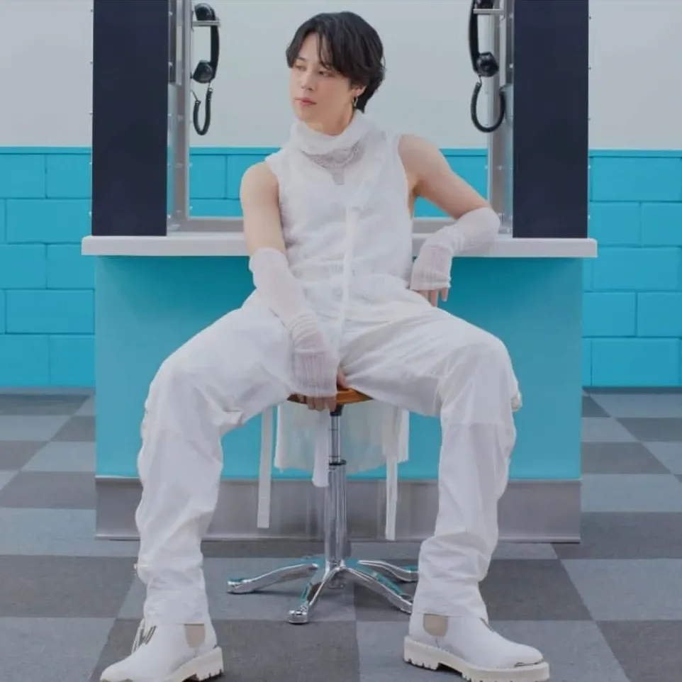 지민 (방탄소년단)의 비하인드 컷