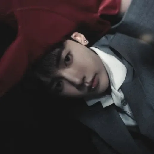 Must-see popular post of 장하오 (앤더블), your favorite