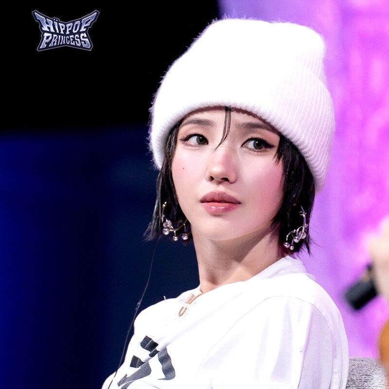 Foto aktivitas terbaru Soyeon (i-dle)