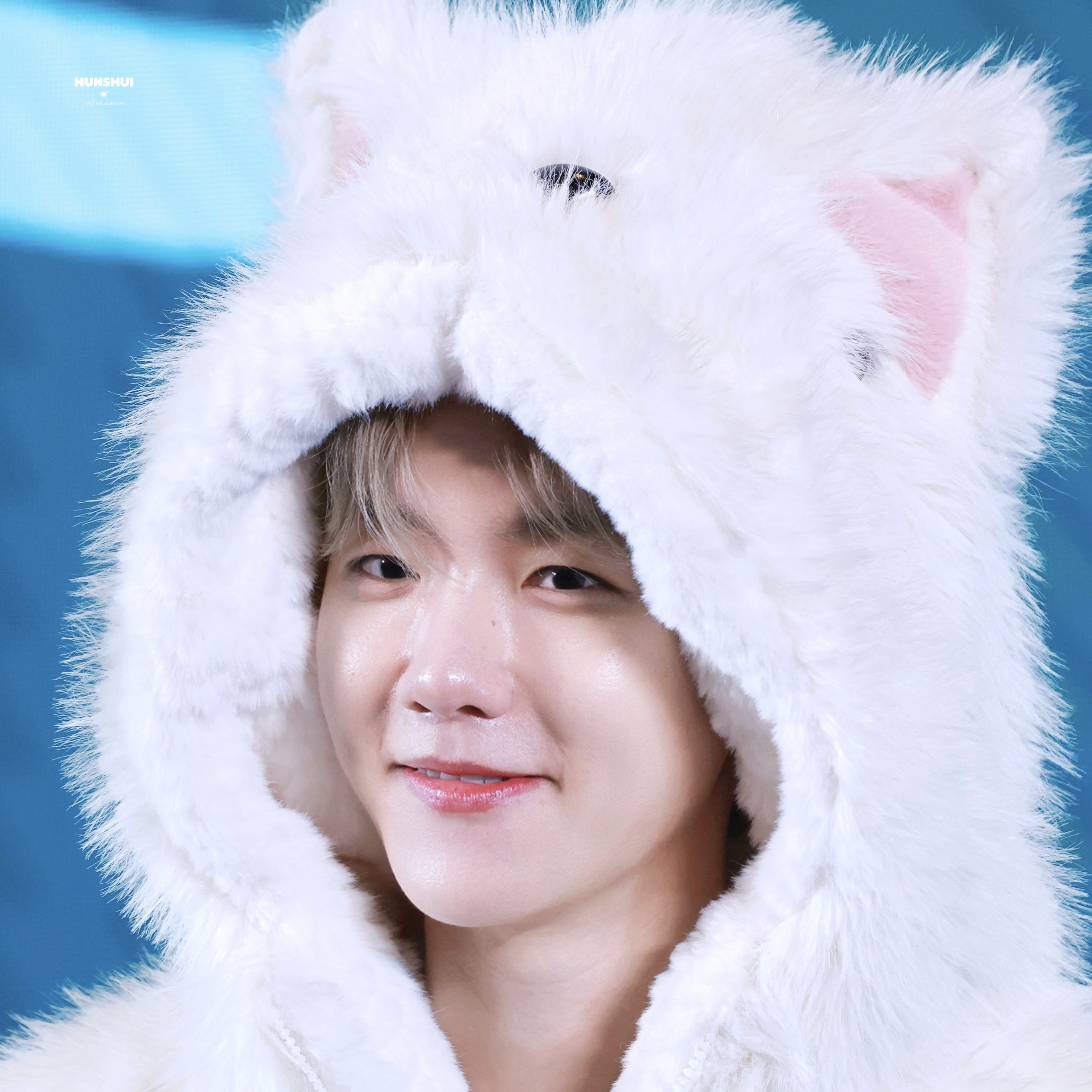 伯賢 (EXO)粉絲拍下的瞬間