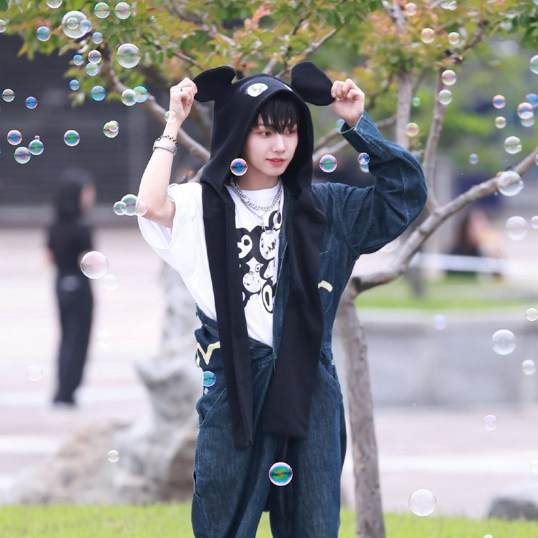 A moment captured by Myeong Jaehyun (BOYNEXTDOOR)'s fan