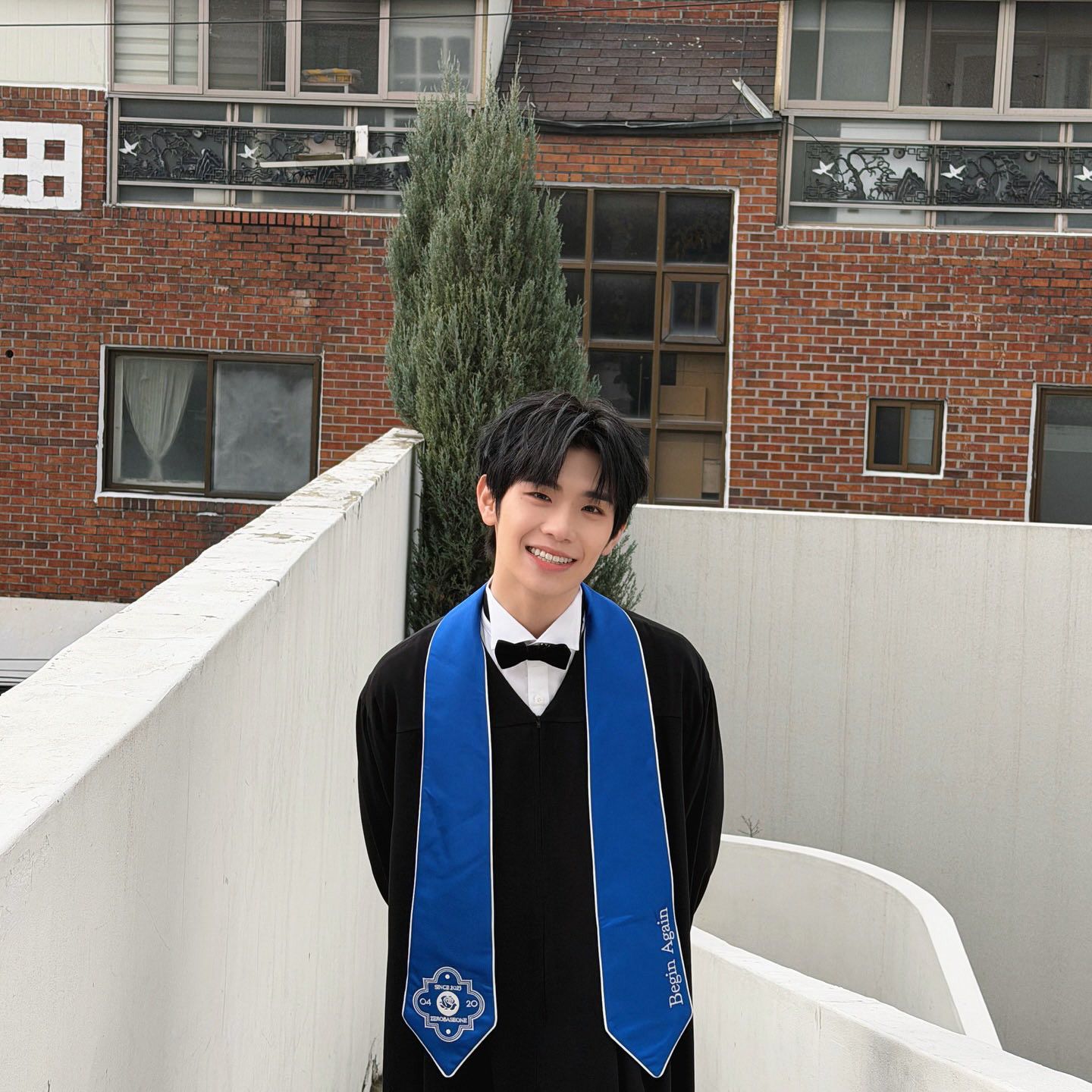 A moment captured by Kim Taerae (ZEROBASEONE)'s fan