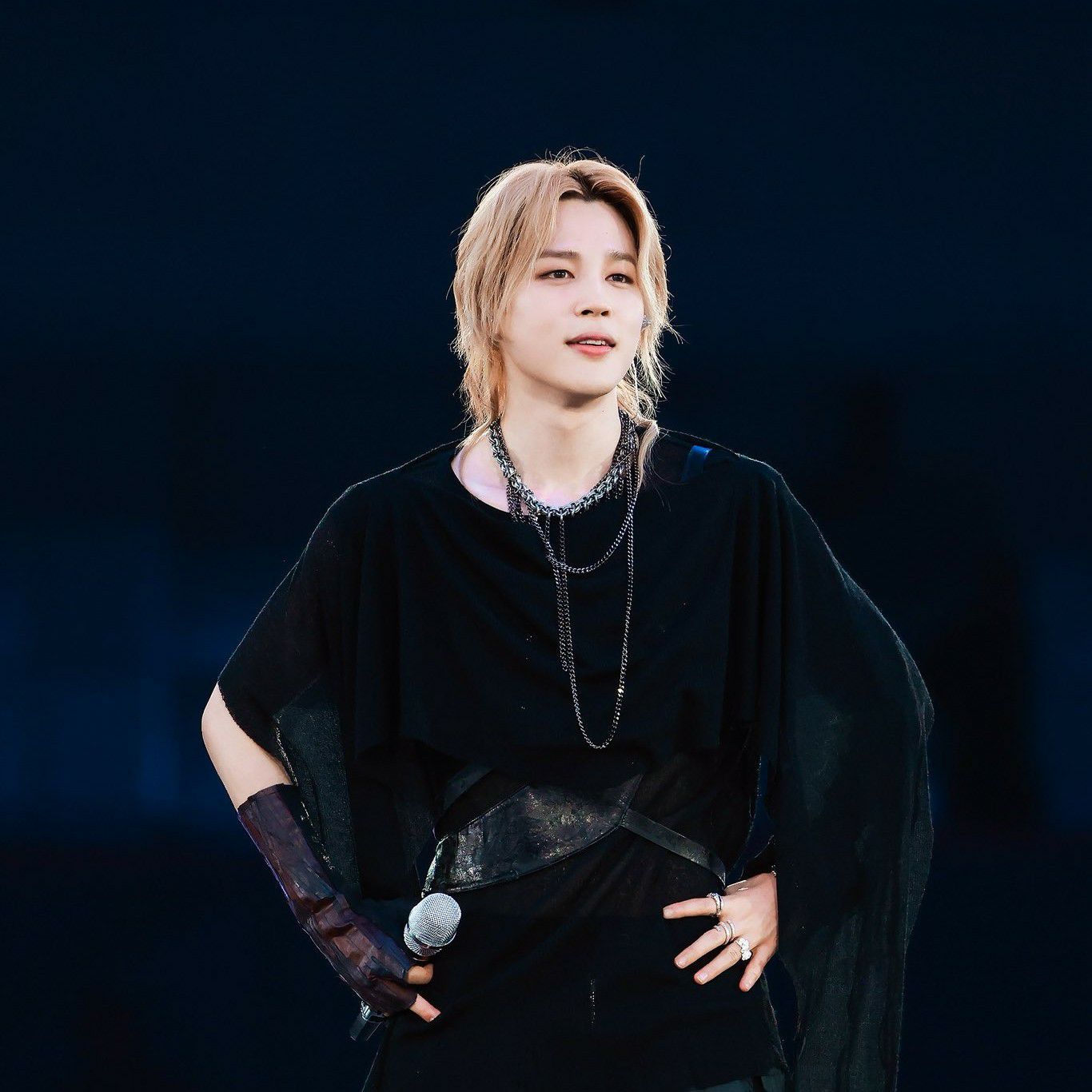 Foto aktivitas terbaru Jimin (BTS)
