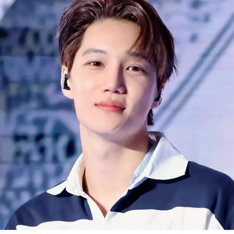 Kai (EXO)的最新照片
