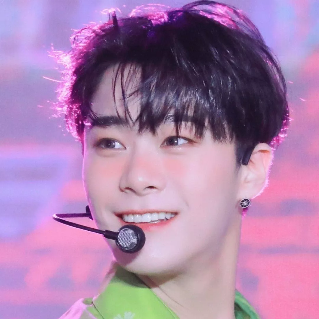 Recent activity shot of Moonbin (ASTRO)