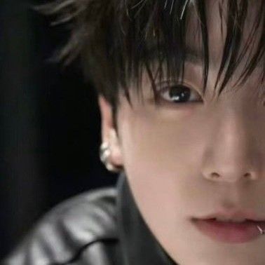 Foto aktivitas terbaru BTS