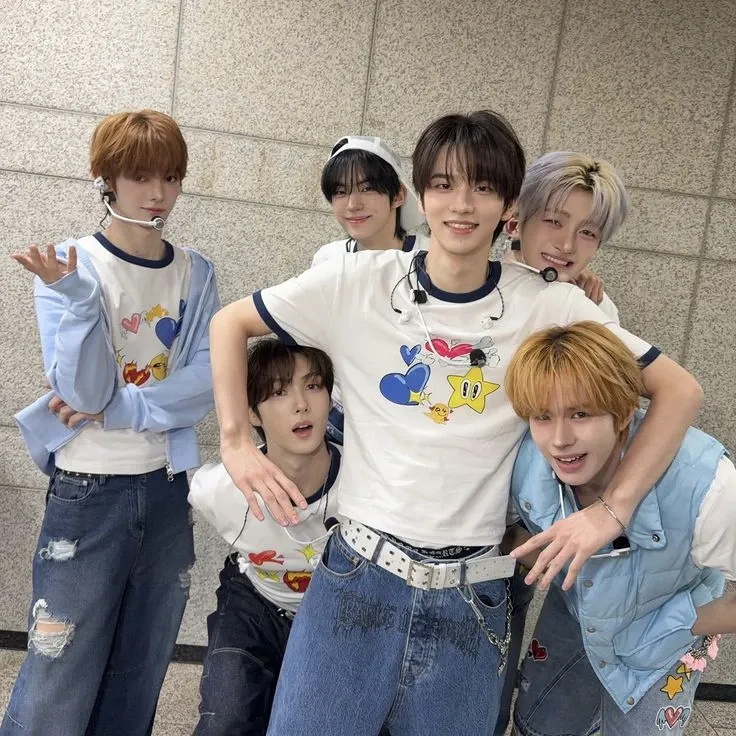 Behind-the-scenes cut of TWS