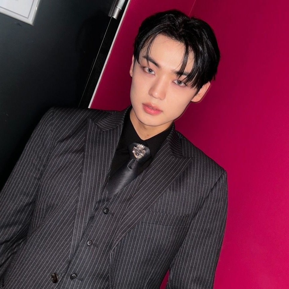 A moment captured by Chan (A.C.E)'s fan