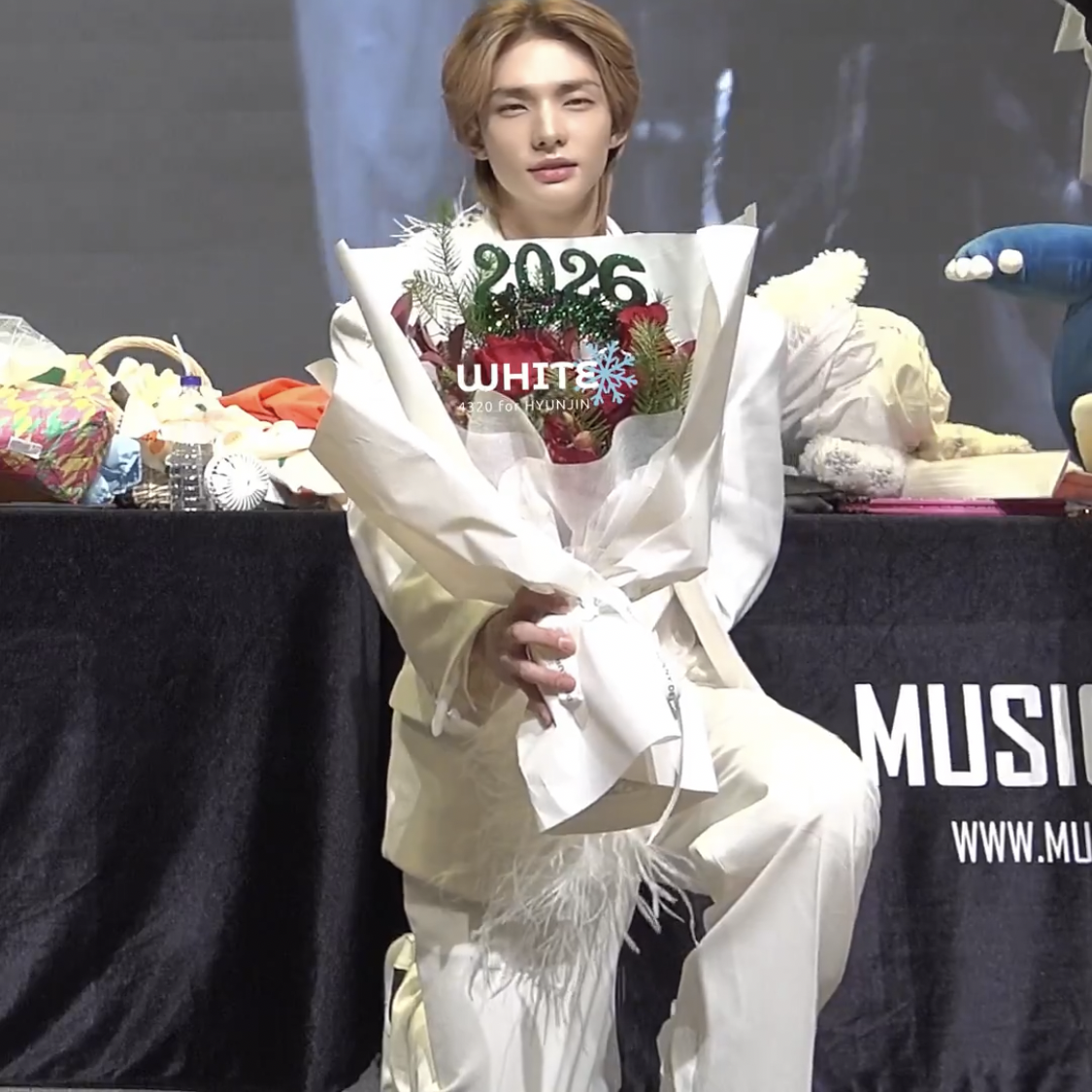 Latest photo of Hyunjin (Stray Kids)