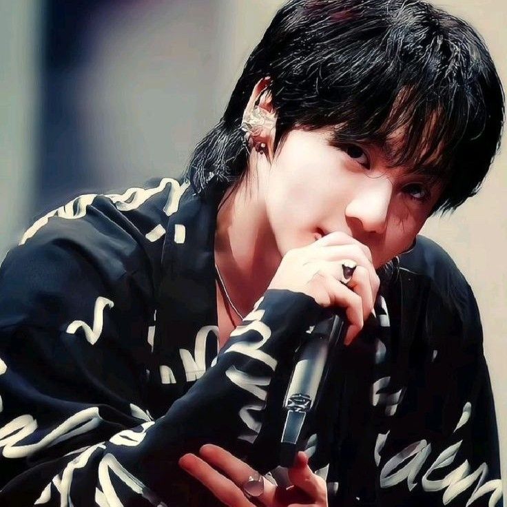 정국 (방탄소년단)의 최신 사진