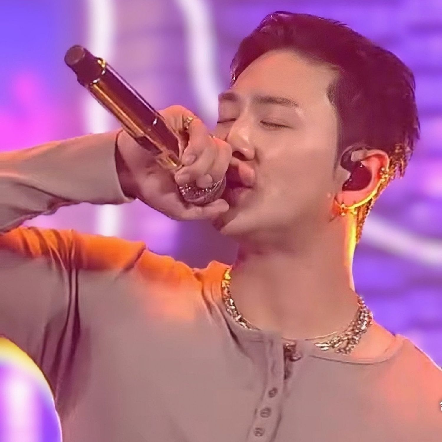 Latest photo of Baekho