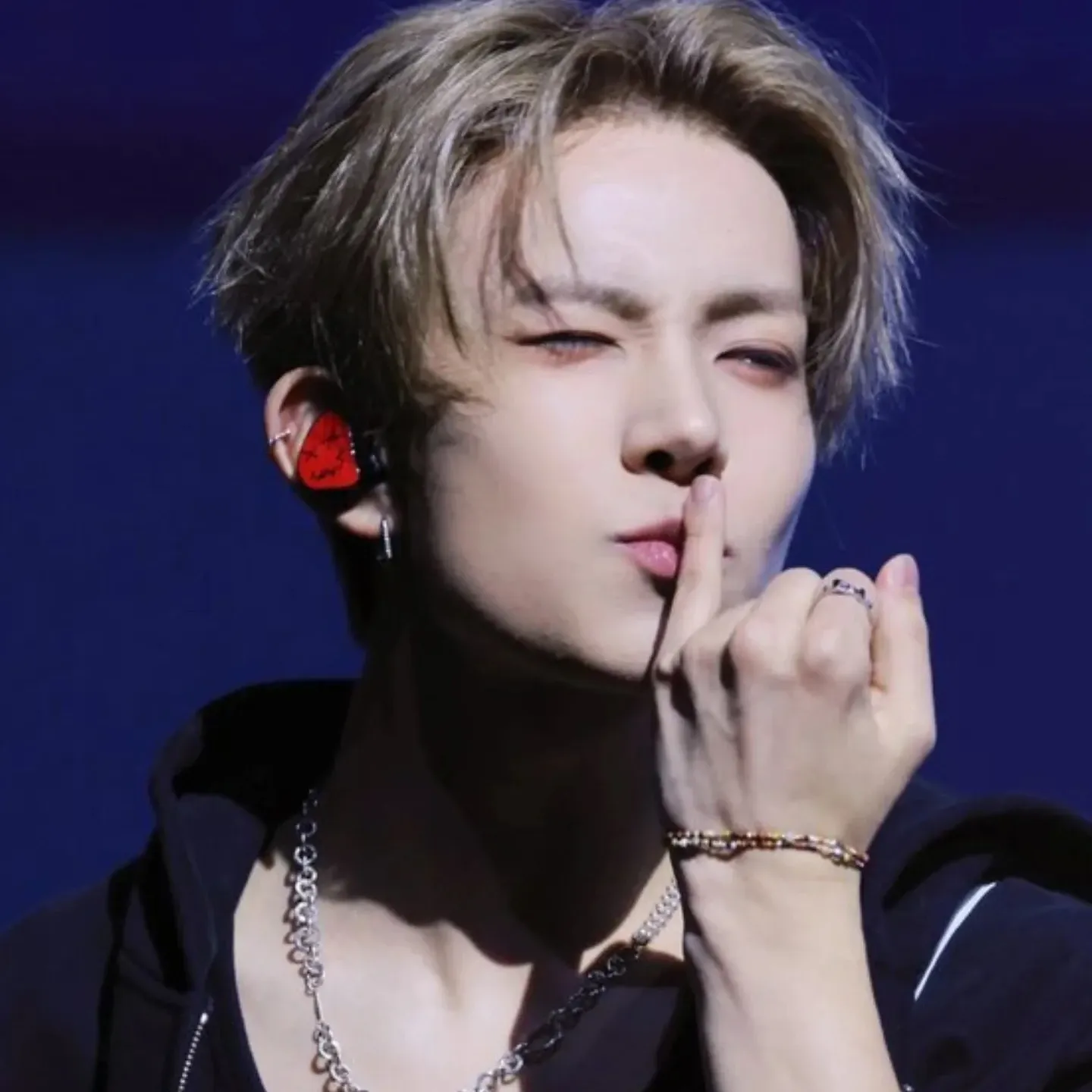 희승의 비하인드 컷