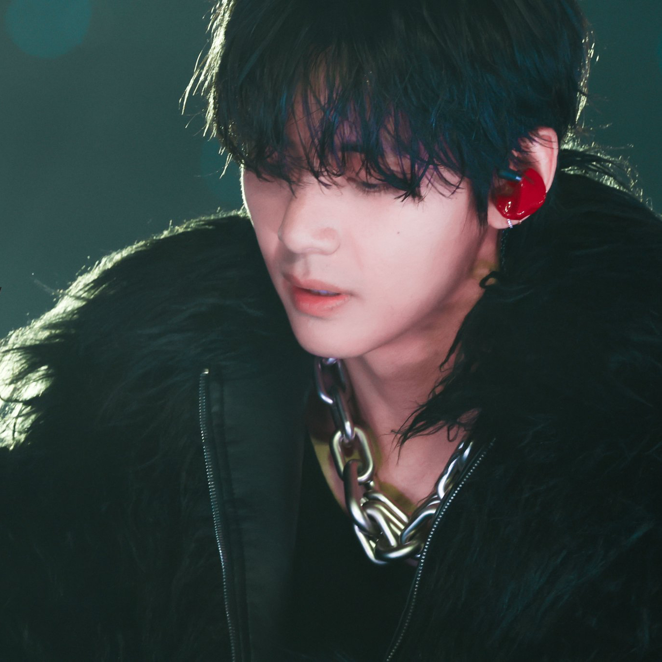 V (BTS)の最近の活動写真