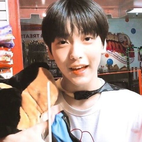 A moment captured by Soobin (TOMORROW X TOGETHER)'s fan