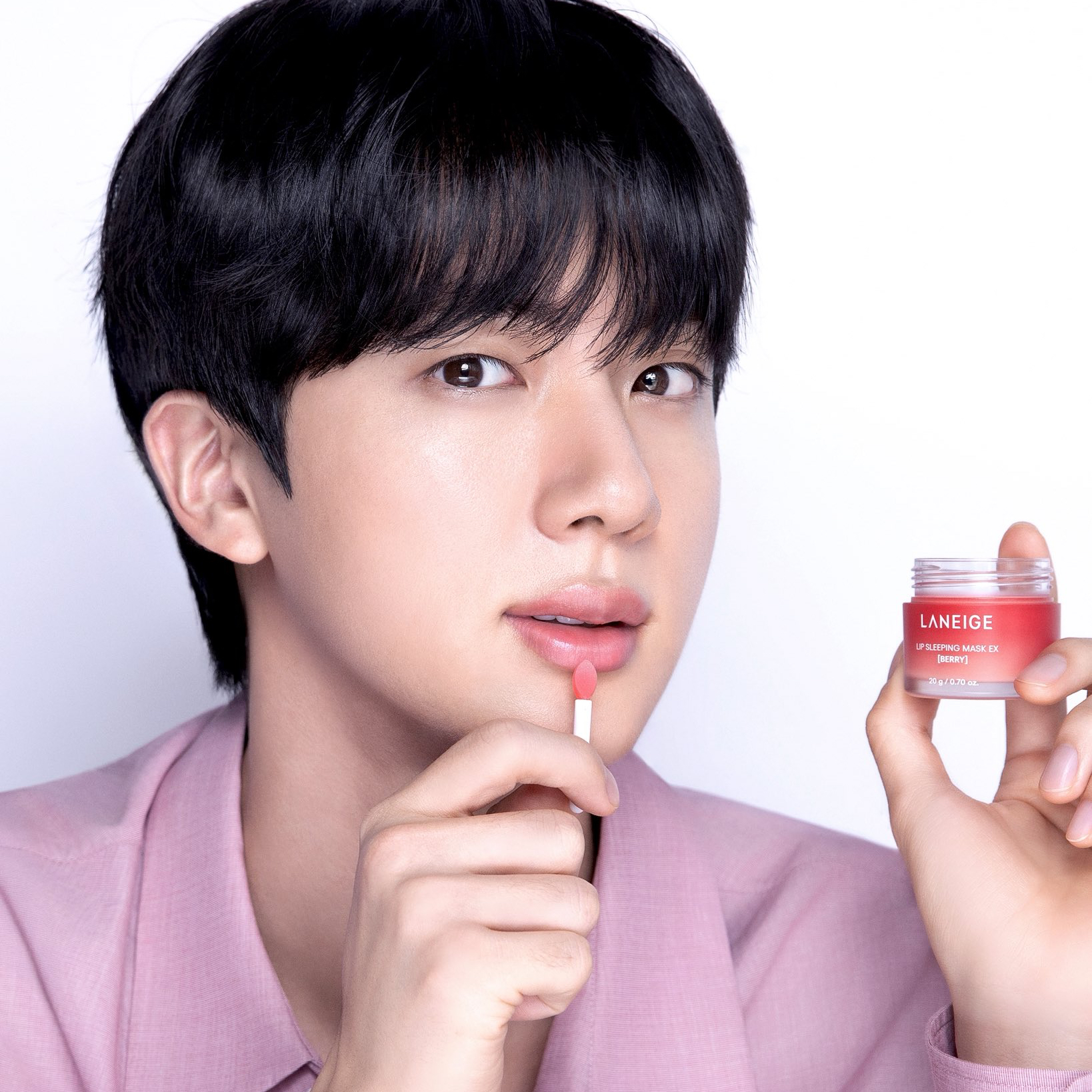 Behind-the-scenes cut of Jin (BTS)