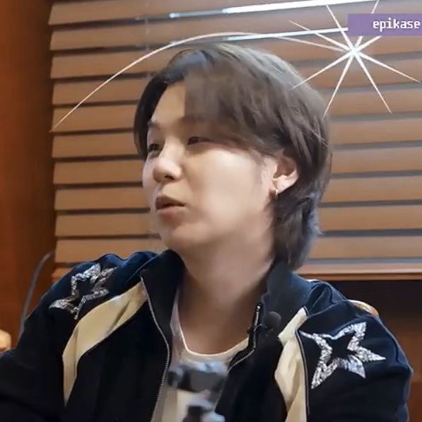 SUGA (防彈少年團)的最新照片