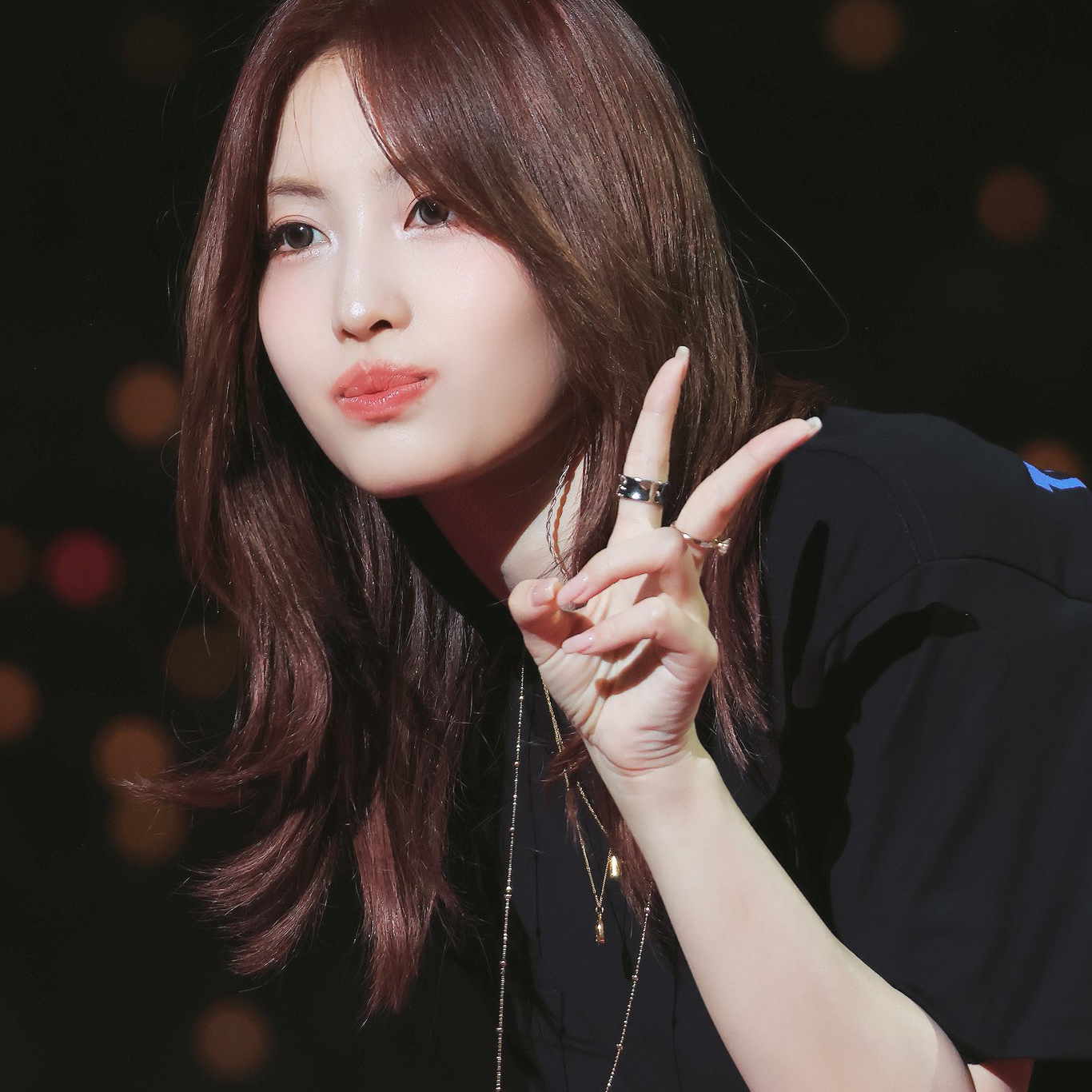 Recent activity shot of Momo (TWICE)