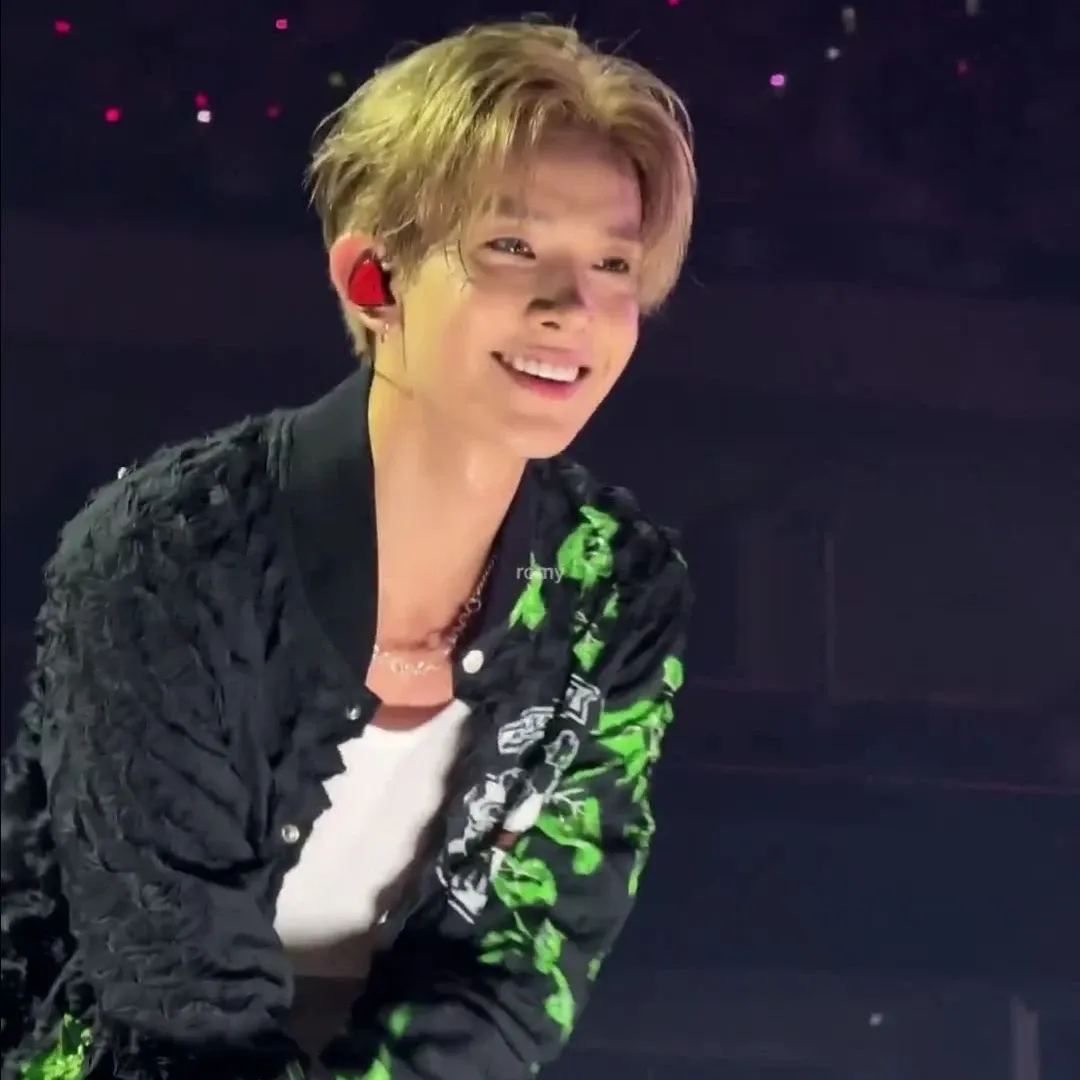 Momen yang diabadikan oleh penggemar Heeseung