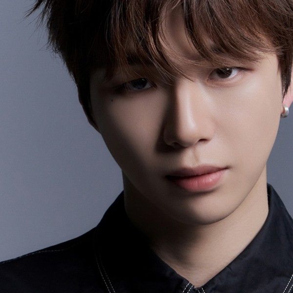 강다니엘 최근 활동샷