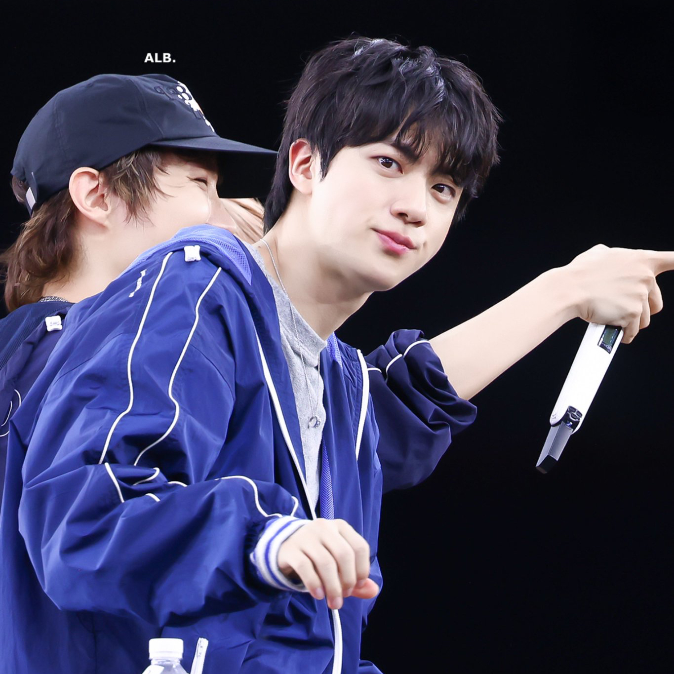 Foto terbaru Jin (BTS)