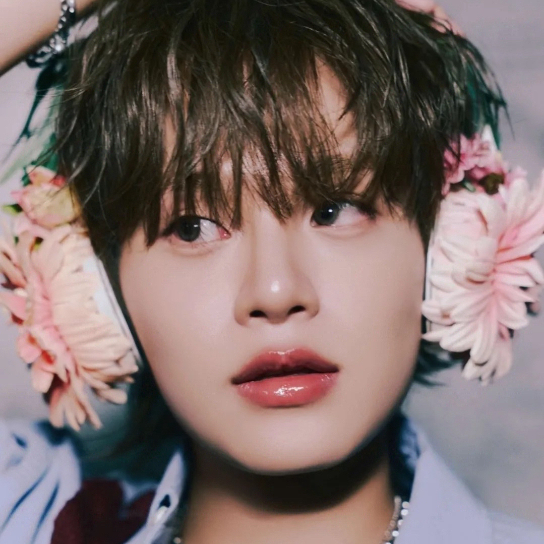 Latest photo of Lee Daehwi (AB6IX)