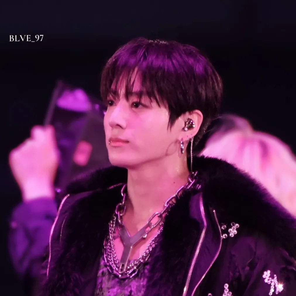 정국 (방탄소년단) 최근 활동샷