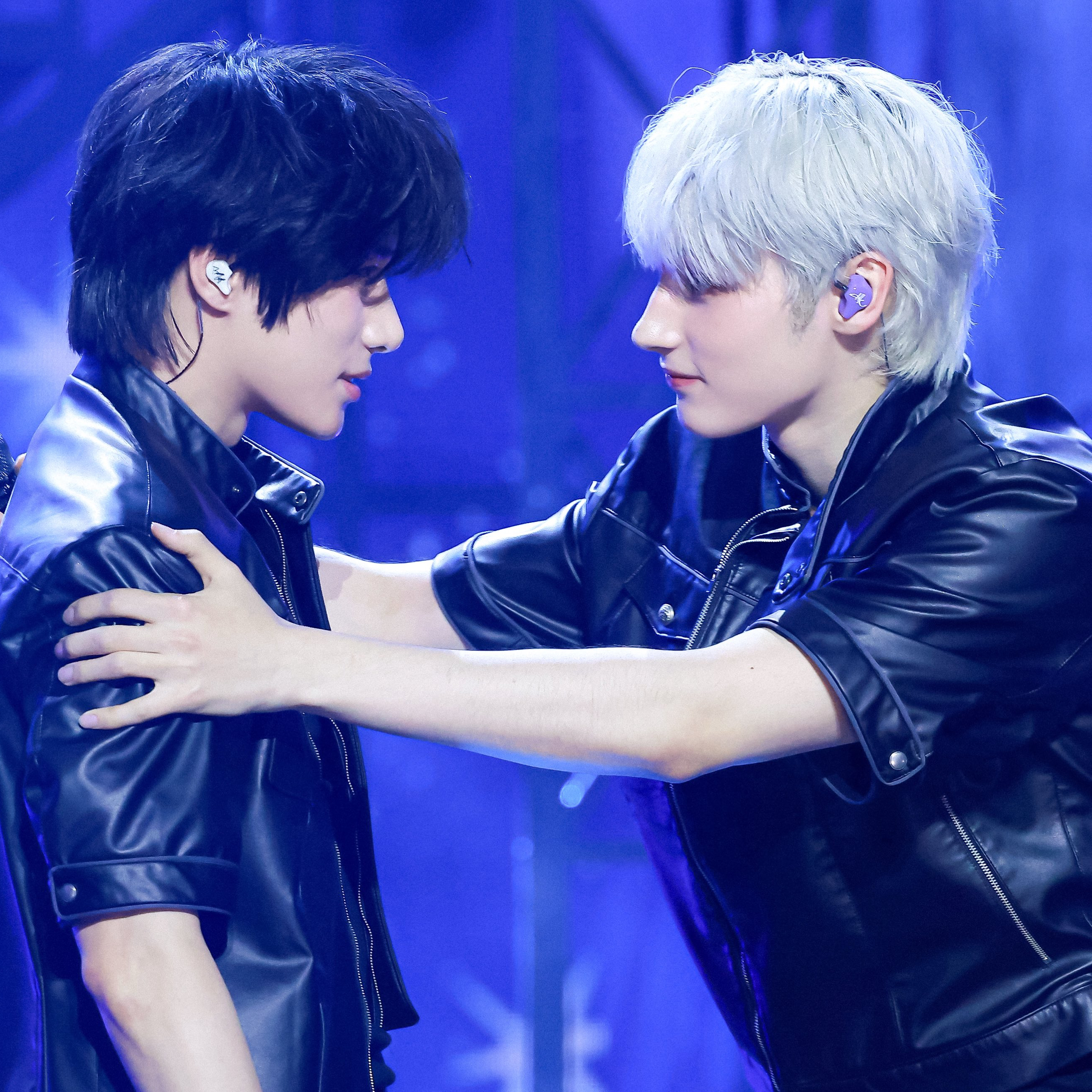 Momen yang diabadikan oleh penggemar TOMORROW X TOGETHER