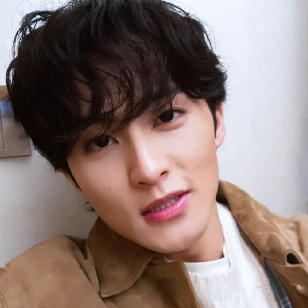 Latest photo of Mark (NCT 127, NCT DREAM)