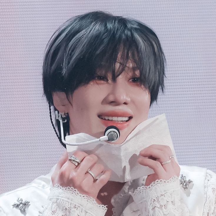 A moment captured by Taemin (SHINee)'s fan