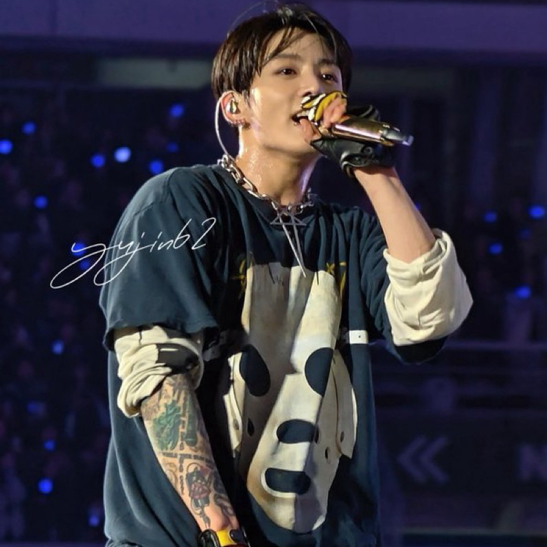 정국 (방탄소년단)의 최신 사진