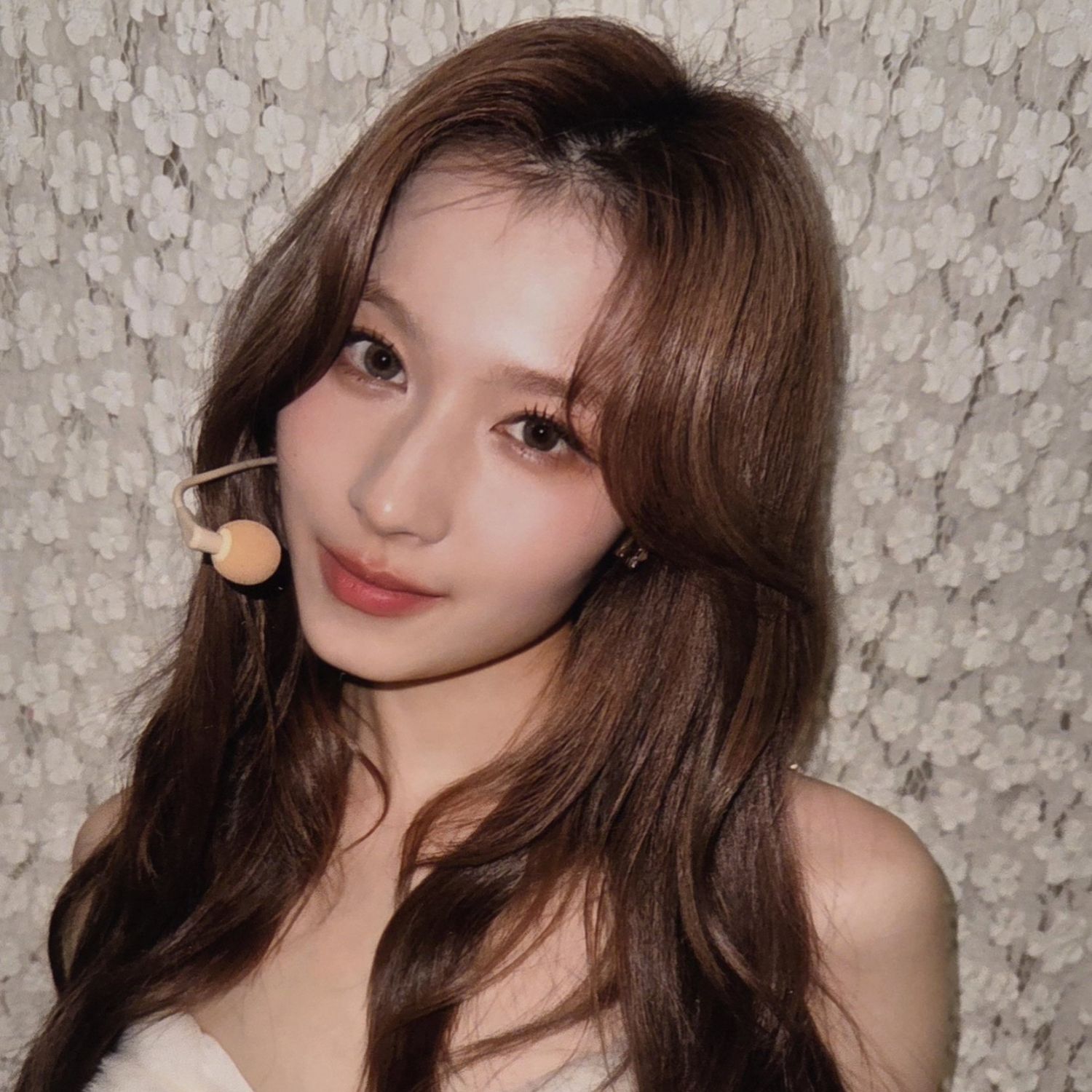 사나 (TWICE) 최근 활동샷