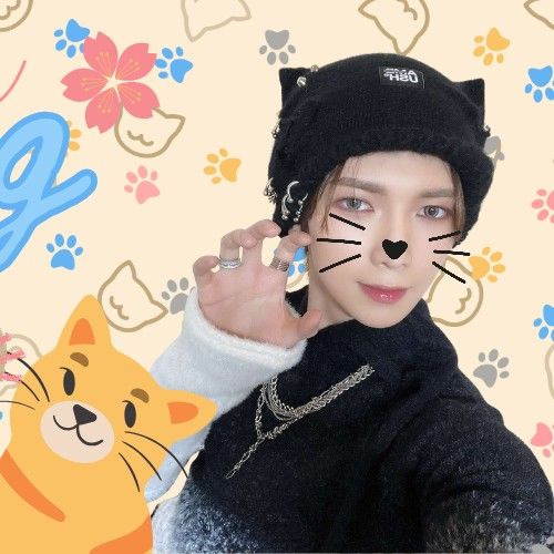 Recent activity shot of Yeosang (ATEEZ)