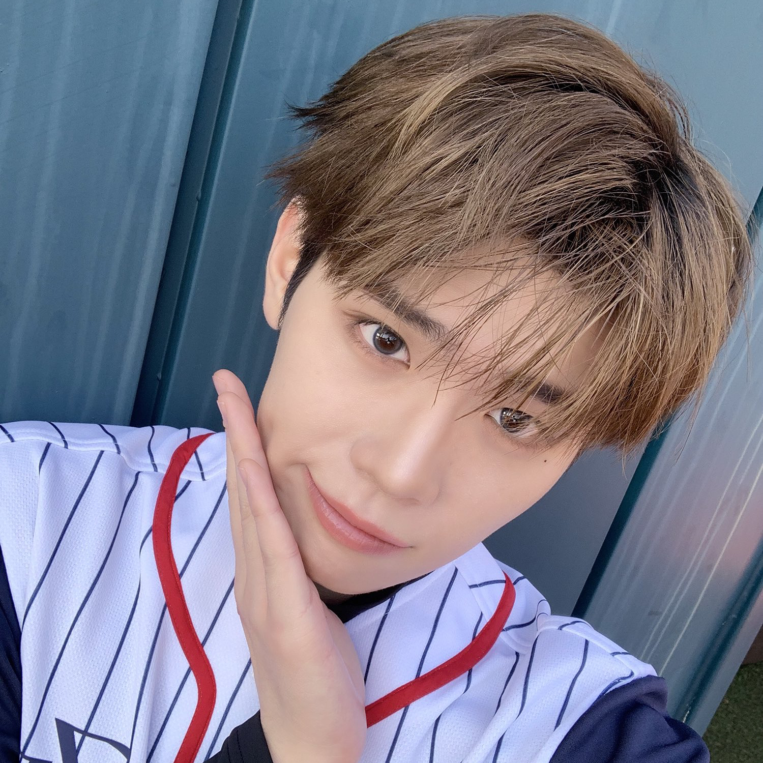 Recent activity shot of Kim Taerae (ZEROBASEONE)