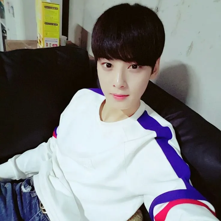 Behind-the-scenes cut of Eunwoo (ASTRO)