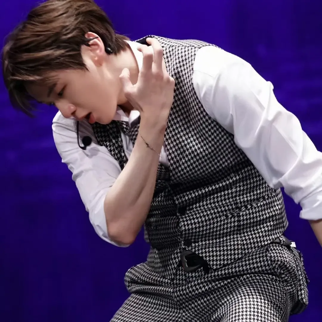강다니엘의 최신 사진