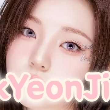 A moment captured by Kwak Yeonji (tripleS)'s fan